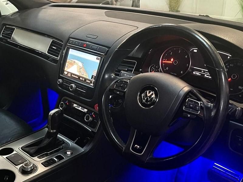 Used VW Touareg R-line 262 HP (192 kW) 2016 White SUV