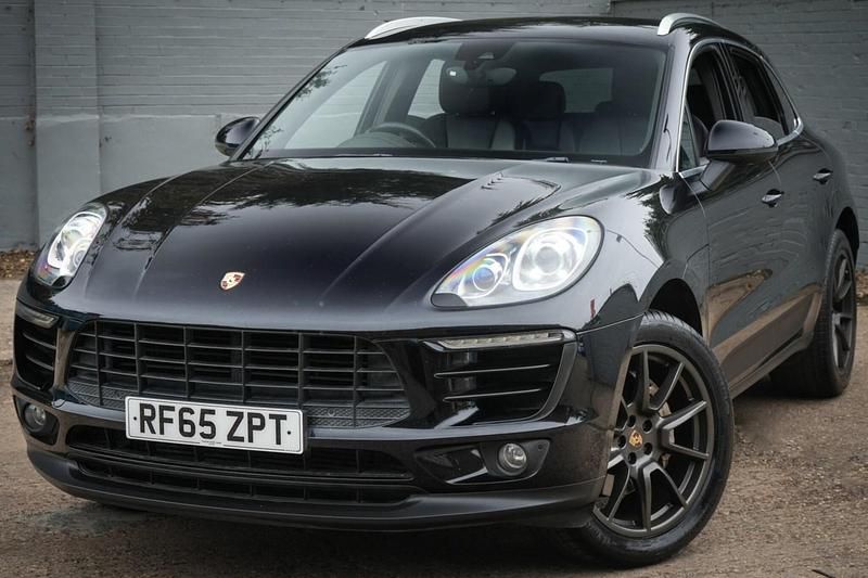 Black Used 2016 Porsche Macan S SUV | £17,999 (Fair price) - Image 1/3