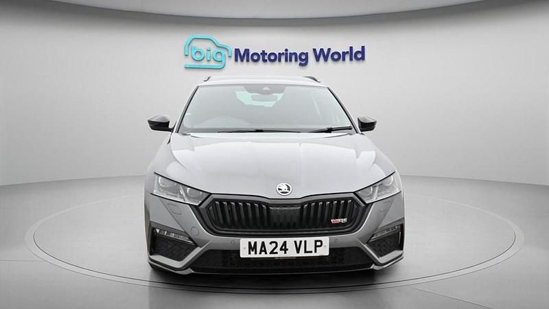 Used Skoda Octavia vRS 245 HP (180 kW) 2024 Grey Estate