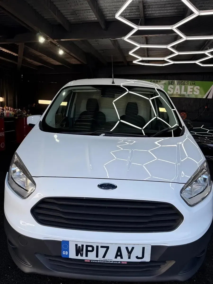 Usado Ford Transit Trend 95 HP (69 kW) 2017 Branco Van