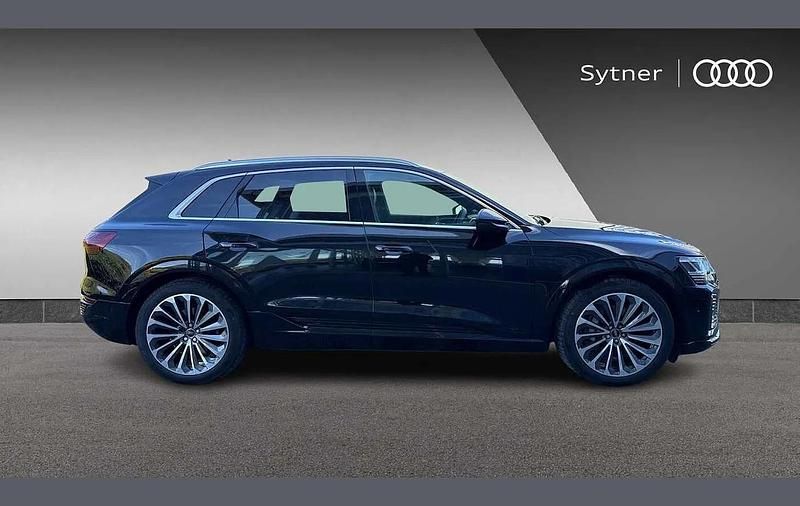 Used Audi Q8 e-tron S-Line 300 kW (408 HP) 2024 Black SUV