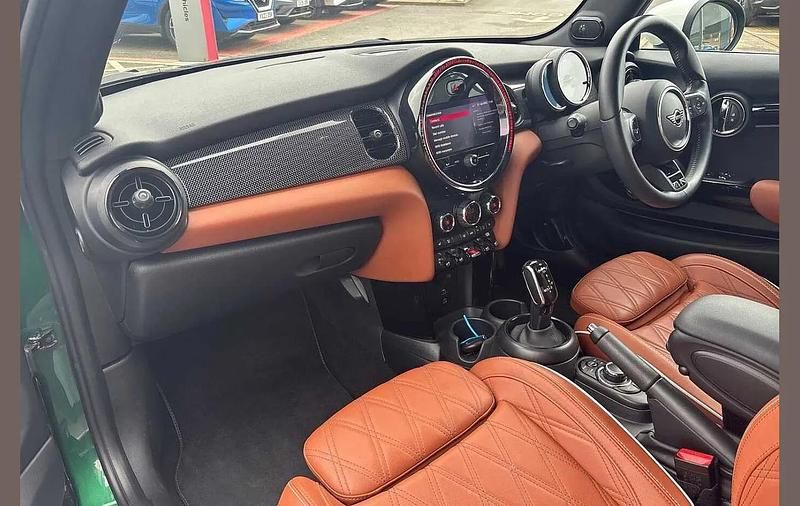 Used Mini Cooper S Exclusive 176 HP (129 kW) 2023 Green Hatchback