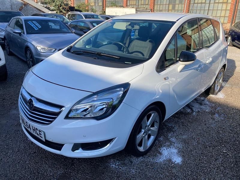 Used Vauxhall Meriva 2014 White MPV