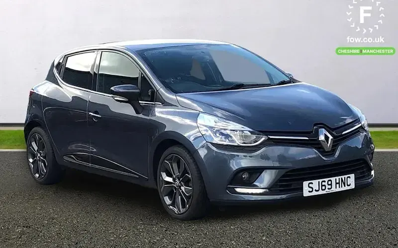 Used Renault Clio Iconic 90 HP (66 kW) 2019 Hatchback