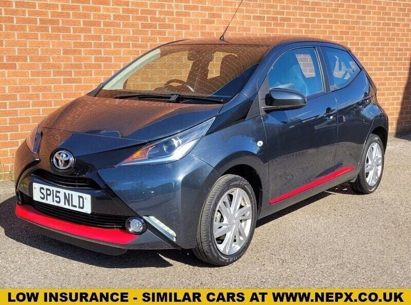 Grey Used 2015 Toyota Aygo x-press Hatchback | £6,795 (Fair price) - Image 1/4