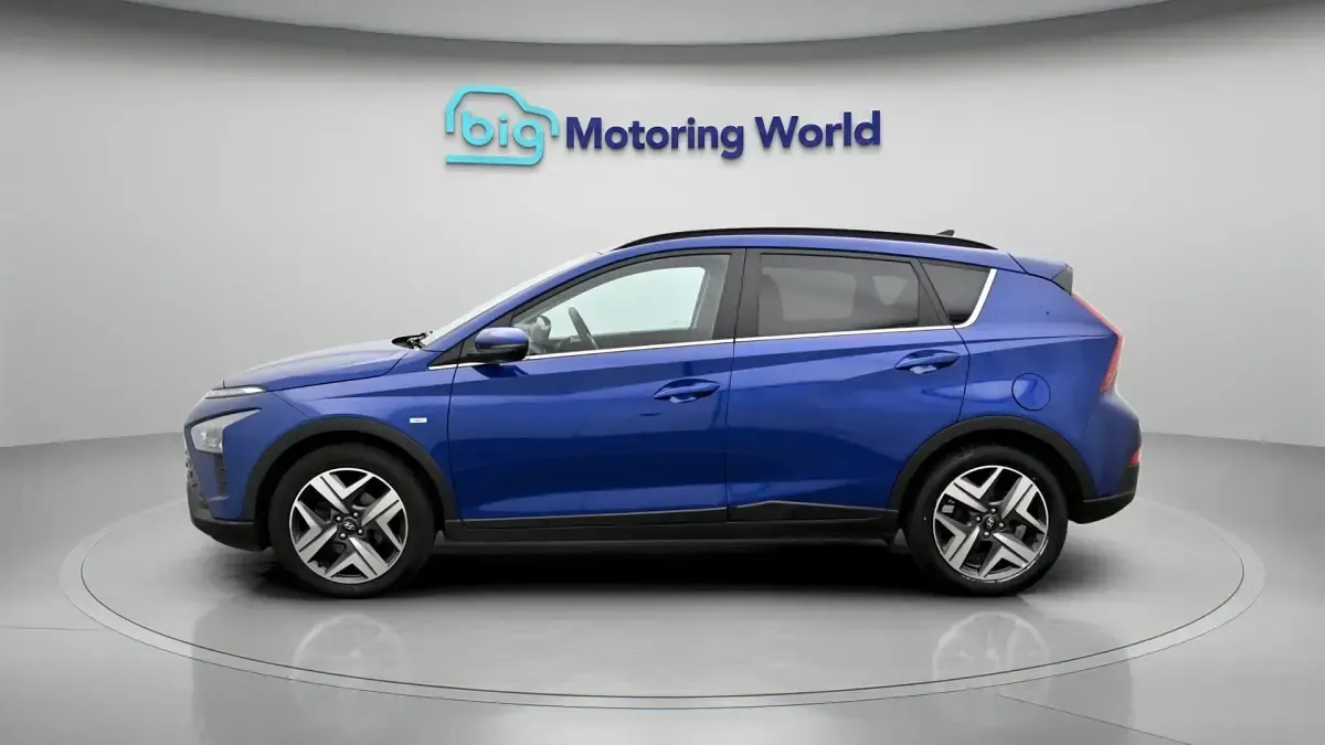Used Hyundai Bayon Premium 101 HP (74 kW) 2023 Blue SUV