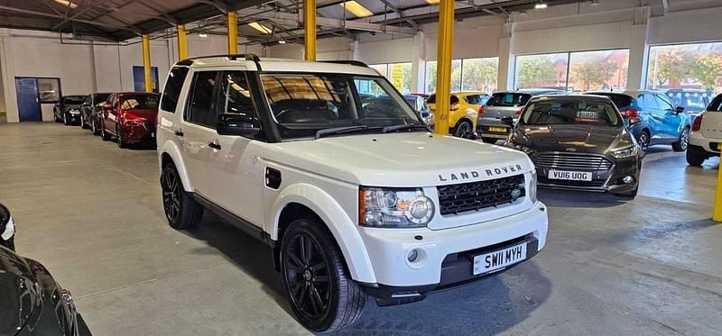 White Used 2011 Land Rover Discovery 4 Landmark SUV | £9,000 (Super price) - Image 1/4