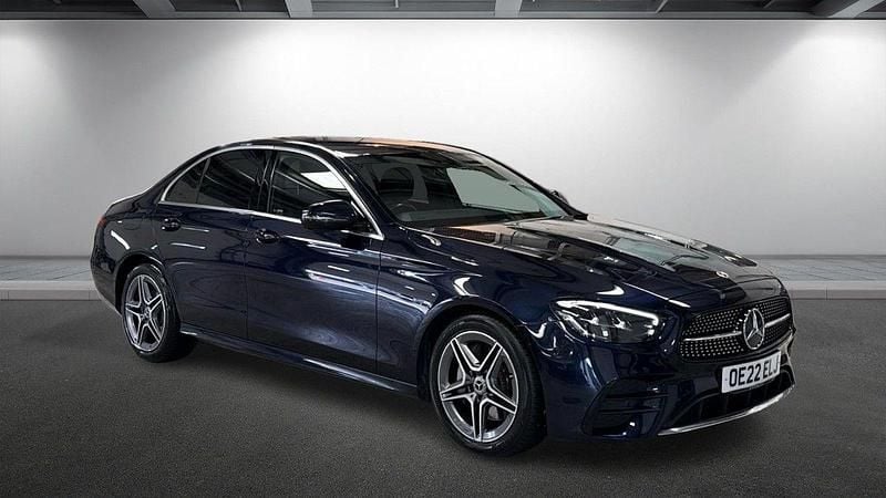 Nautical blue Used 2022 Mercedes E200 AMG line Sedan | £22,200 (Good price) - Image 1/4