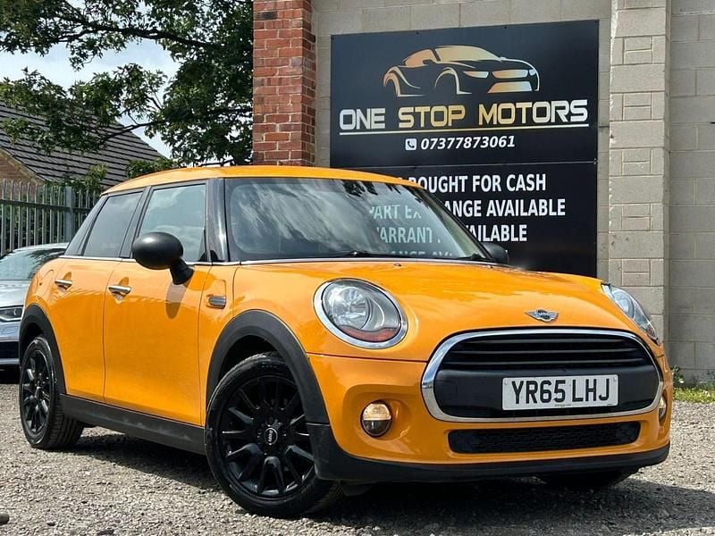 Orange Used 2015 Mini ONE Hatch Hatchback | £3,995 (Super price) - Image 1/4