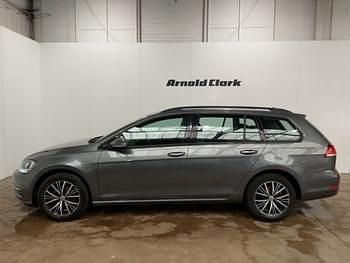 Usado VW Golf VII SE 150 HP (110 kW) 2018 Cinzento Carrinha