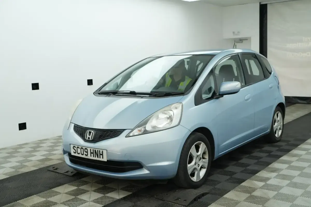 Używany Honda Jazz ES 100 KM (73 kW) 2009 Niebieski Hatchback
