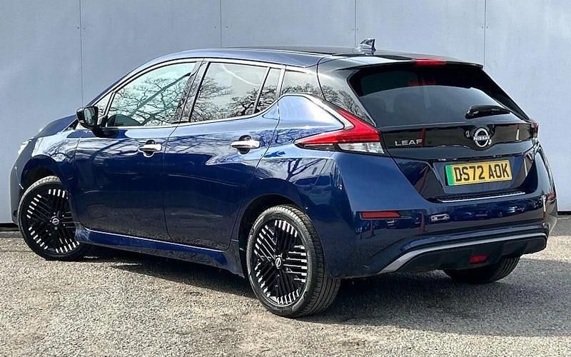 Used Nissan Leaf N-Connecta 110 kW (150 HP) 2025 Hatchback