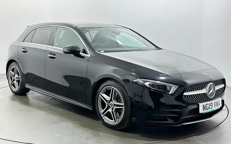Used Mercedes A250 AMG Line Premium Plus 224 HP (164 kW) 2021 Hatchback