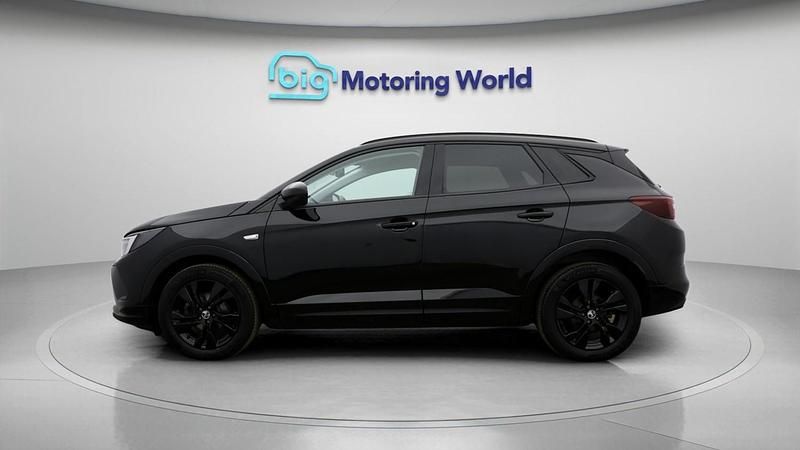 Used Vauxhall Grandland X GS Line 131 HP (96 kW) 2022 Black SUV