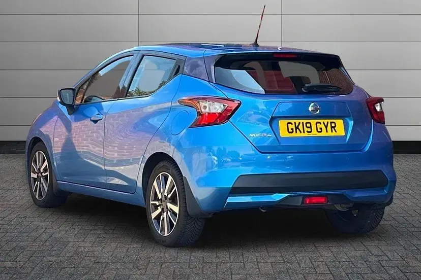Used Nissan Micra Acenta 100 HP (73 kW) 2019 Power blue Hatchback