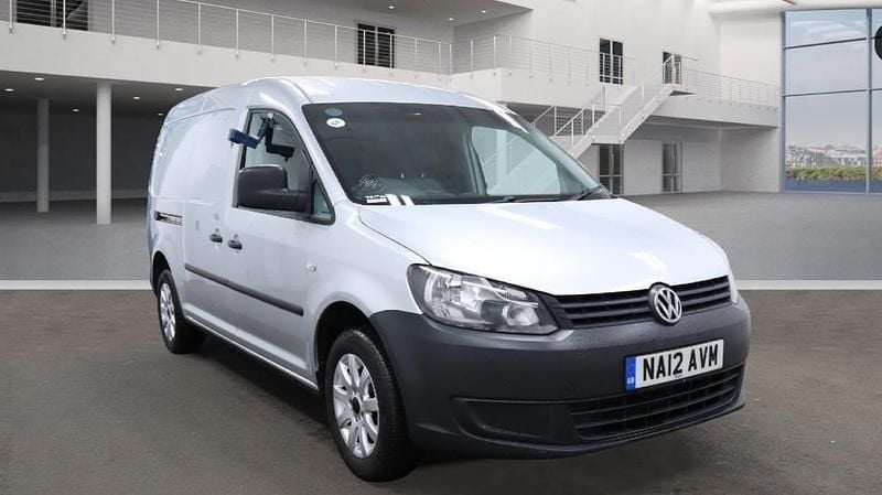 Used VW Caddy Maxi 102 HP (75 kW) 2012 Silver MPV