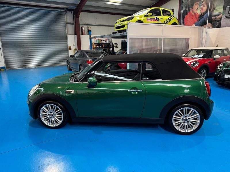 Used Mini Cooper Cabriolet Exclusive 2020 Green Cabriolet