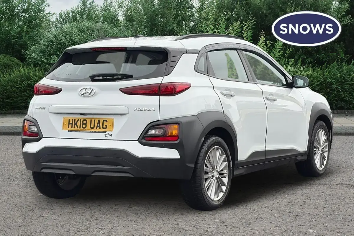 Used Hyundai Kona SE 120 HP (88 kW) 2018 White SUV