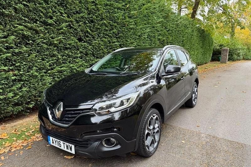 Black Used 2016 Renault Kadjar Dynamique SUV | £5,800 (Fair price) - Image 1/1