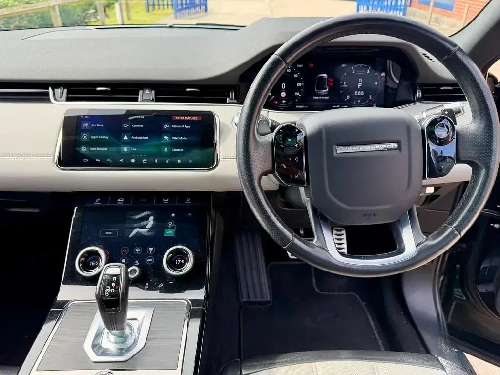 Used Land Rover Range Rover evoque SE Dynamic 2019 Black SUV