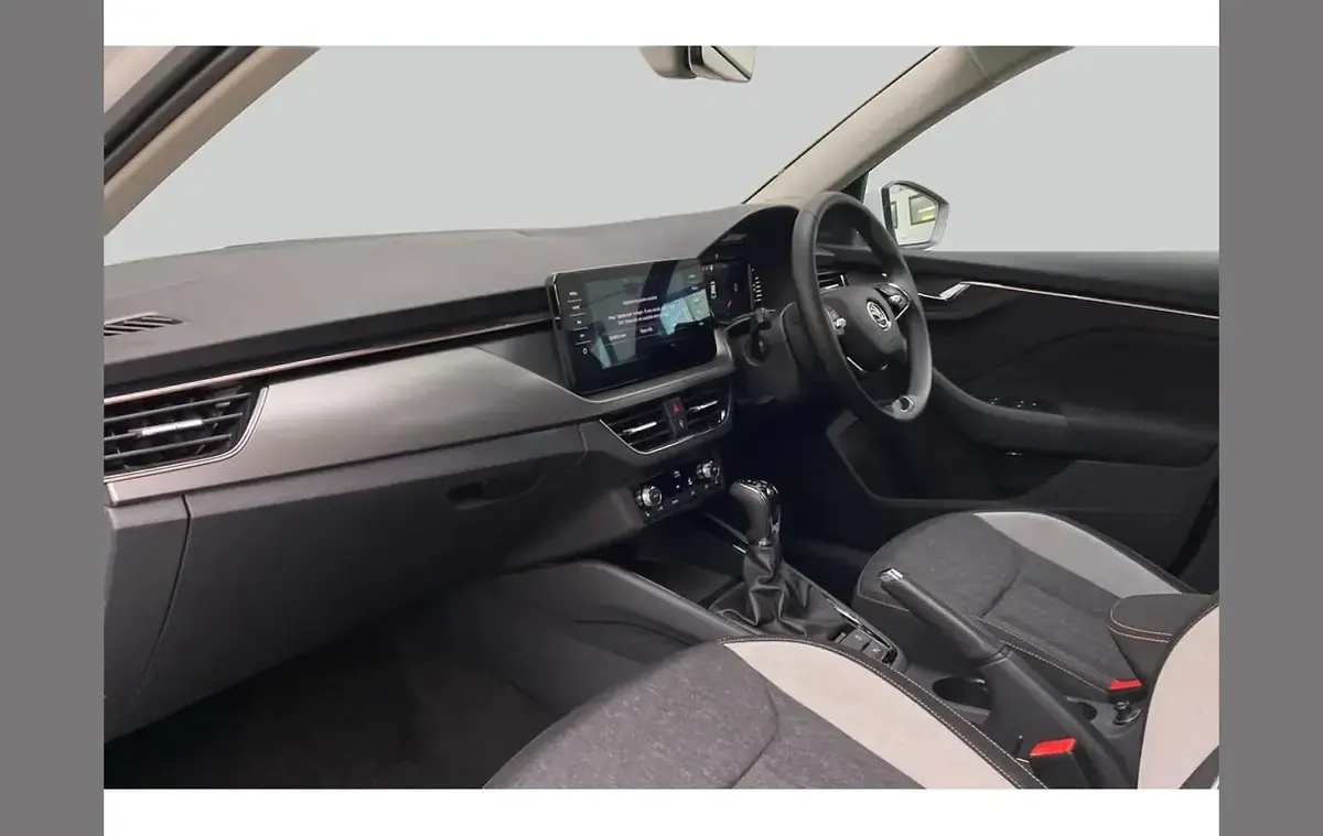 Used Skoda Kamiq SE L Executive 110 HP (80 kW) 2024 White SUV