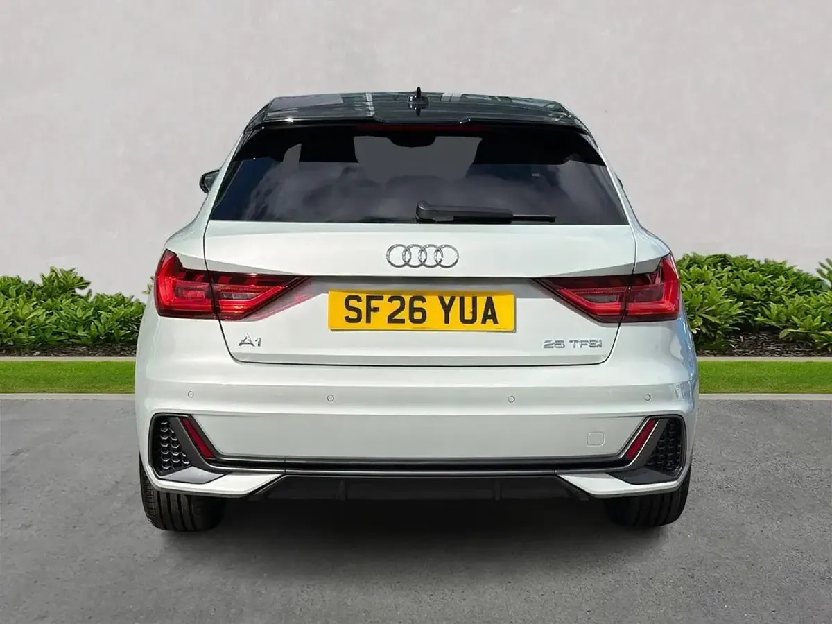 Used Audi A1 S-Line 94 HP (69 kW) 2026 Silver SUV
