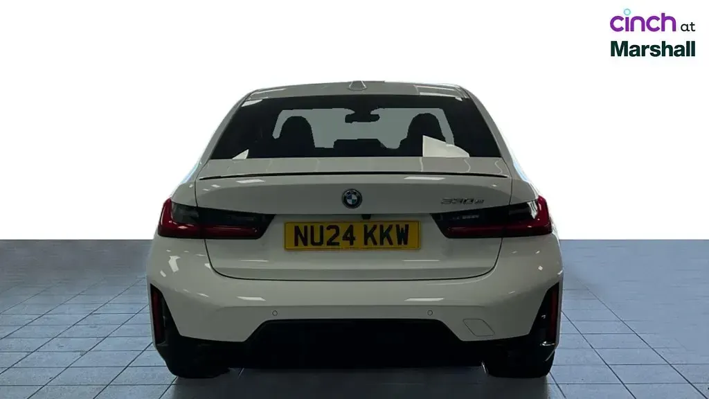 Used BMW 330e M Sport 292 HP (214 kW) 2024 Alpine white Sedan