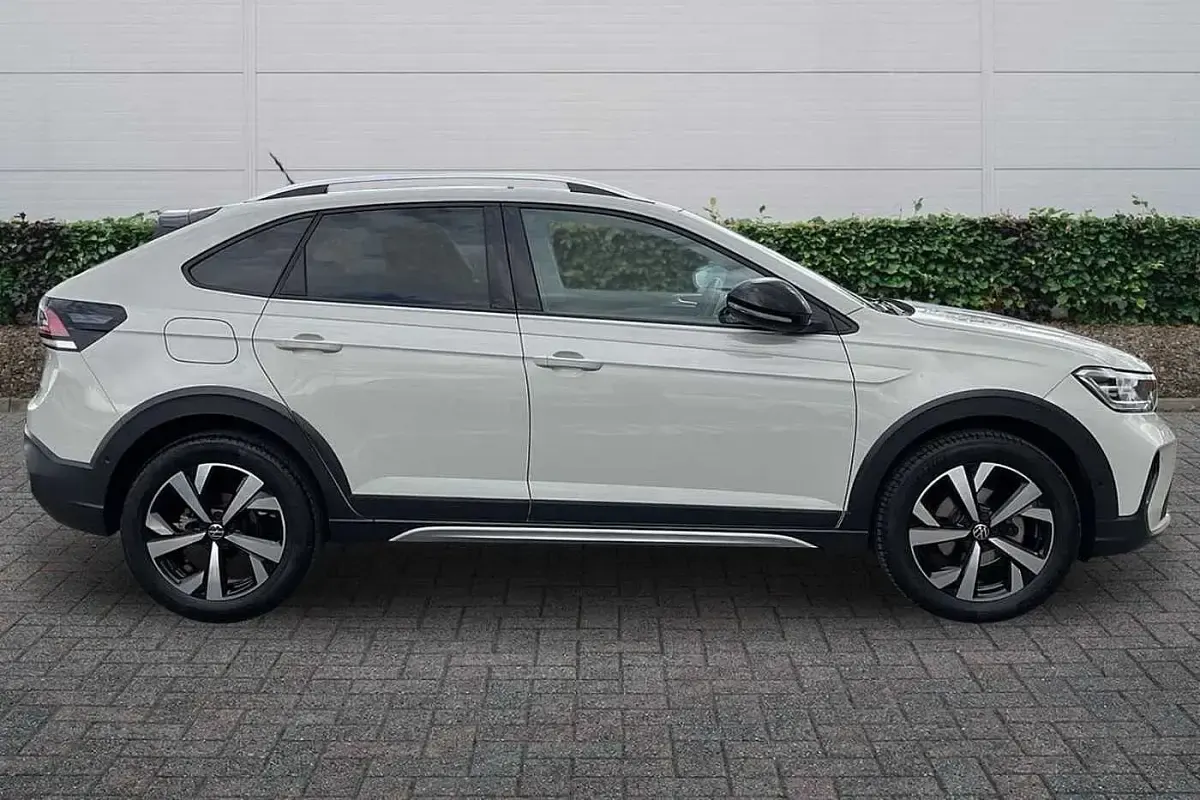Used VW Taigo Style 110 HP (80 kW) 2023 Grey SUV