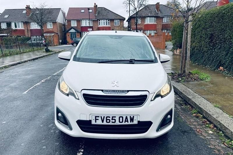 Used Peugeot 108 Allure 2015 White Hatchback