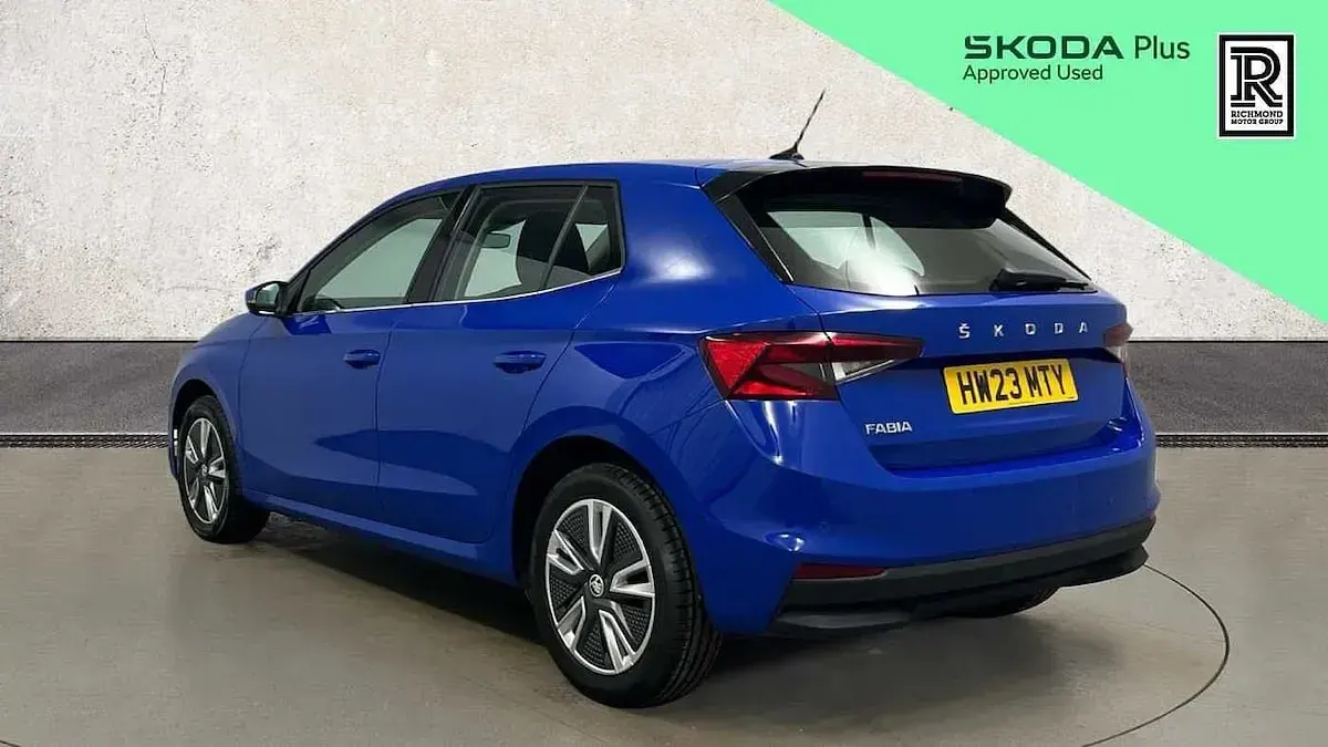 Used Skoda 110 R SE L 81 HP (59 kW) 2023 Energy blue Hatchback