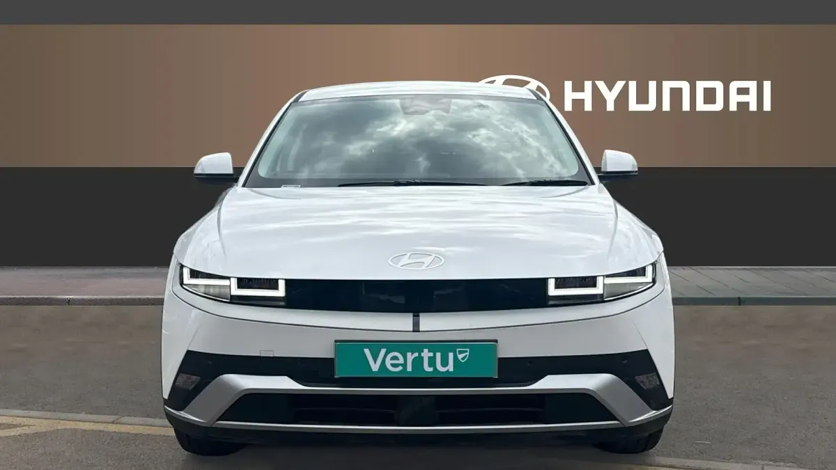 New Hyundai Ioniq Advanced 125 kW (170 HP) 2026 Special solid  atlas white Hatchback