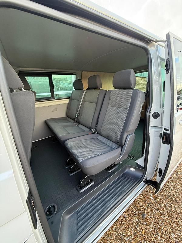Used VW Transporter Highline 150 HP (110 kW) 2024 Grey Van