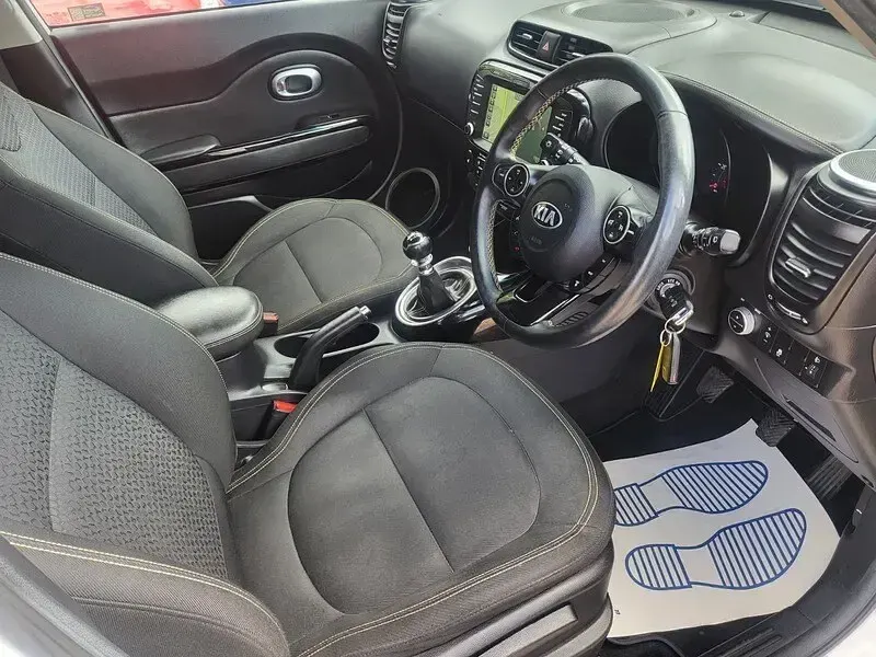 Used Kia Soul 126 HP (92 kW) 2014 White SUV