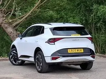Used Kia Sportage GT-Line 157 HP (115 kW) 2025 White SUV