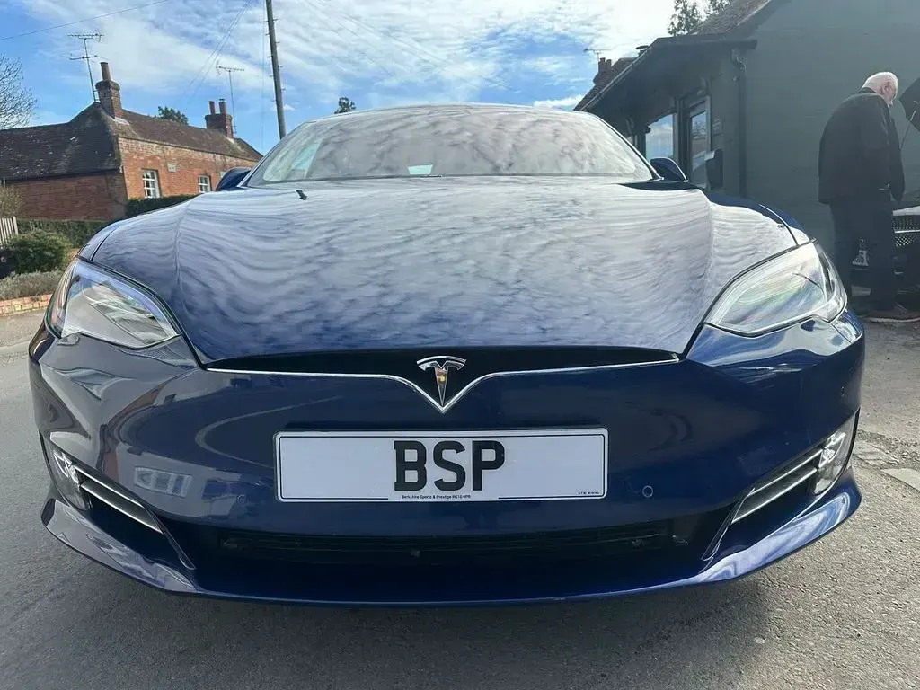 Used Tesla Model S 386 kW (525 HP) 2017 Blue Hatchback