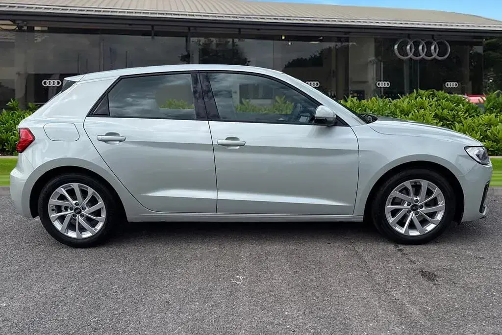 Used Audi A1 Sport 116 HP (85 kW) 2026 Silver SUV