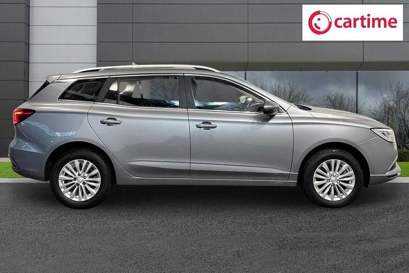 Used MG MG5 EV Exclusive 114 kW (156 HP) 2022 Silver Estate