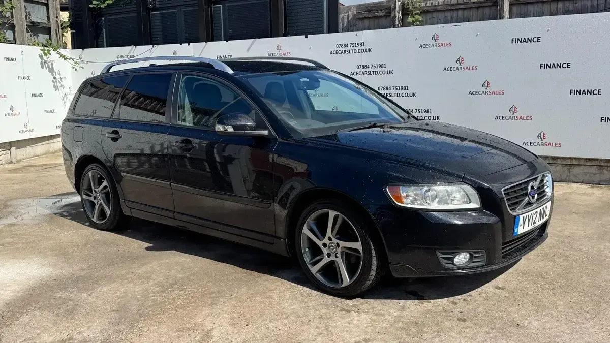 Used Volvo V50 SE 115 HP (84 kW) 2012 Black Estate