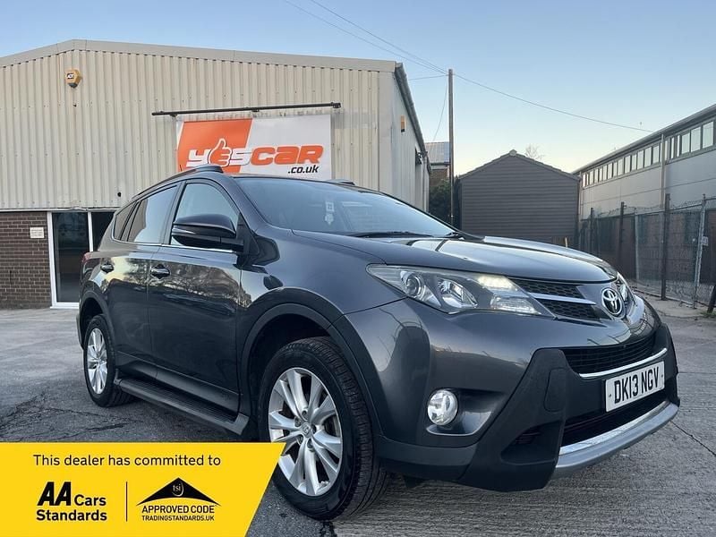 Grey Used 2013 Toyota RAV4 Estate | £5,975 (Fair price) - Image 1/4