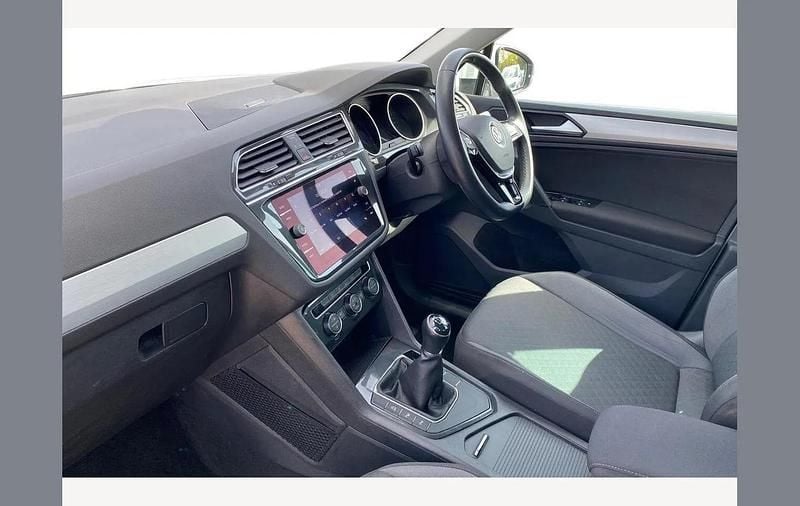 Used VW Tiguan Match 150 HP (110 kW) 2020 White SUV