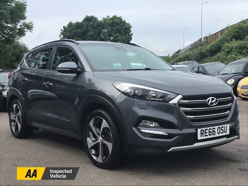 Grey Used 2016 Hyundai Tucson Premium SE SUV | £9,495 (A bit pricey) - Image 1/4