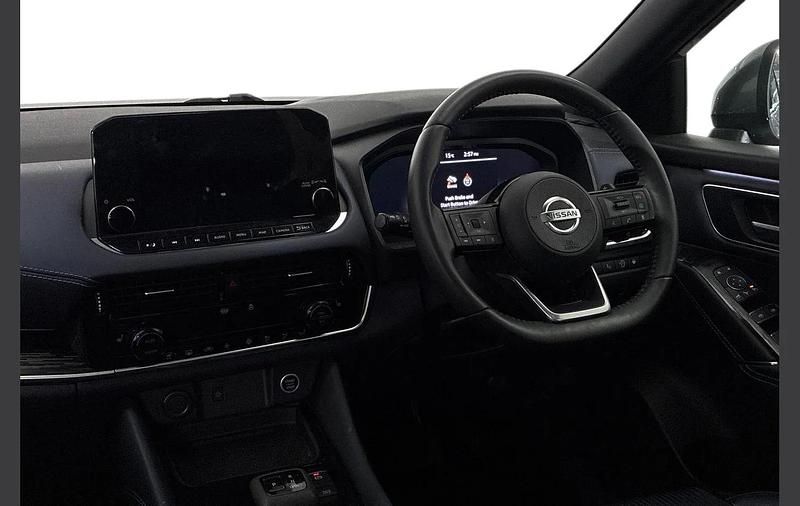 Used Nissan Qashqai Tekna 155 HP (114 kW) 2021 Grey SUV