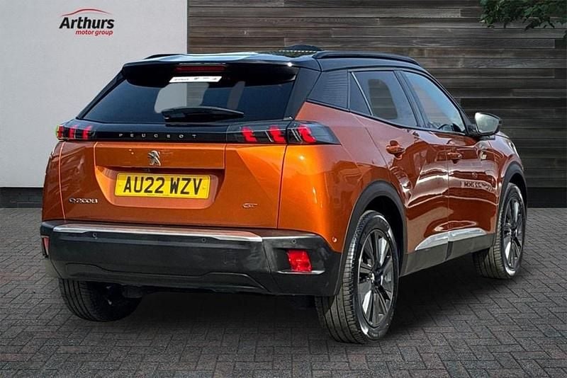 Used Peugeot 2008 Premium 100 kW (136 HP) 2022 SUV