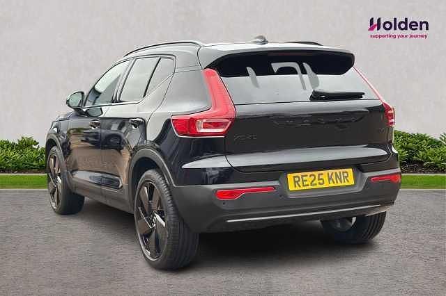 Used Volvo XC40 Plus 194 HP (142 kW) 2025 Black SUV