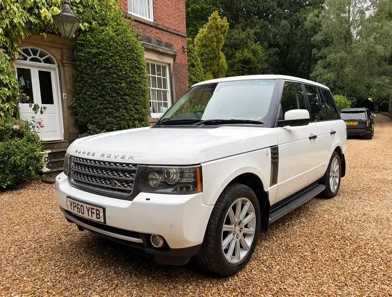 Used Land Rover Range Rover Vogue SE 313 HP (230 kW) 2010 White SUV