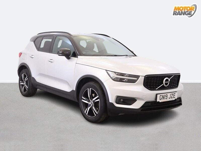 Silver Used 2019 Volvo XC40 R-Design SUV | £15,895 (Fair price) - Image 1/4