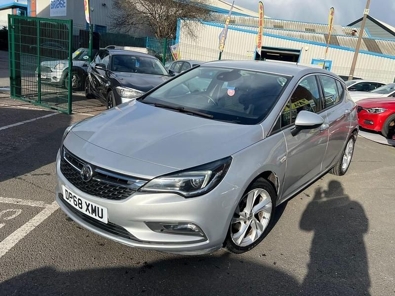 Used Vauxhall Astra SRi 2018 Silver Hatchback