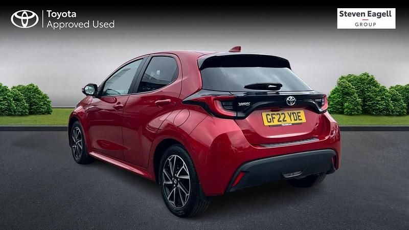 Used Toyota Yaris Hybrid Design 2022 Red Hatchback