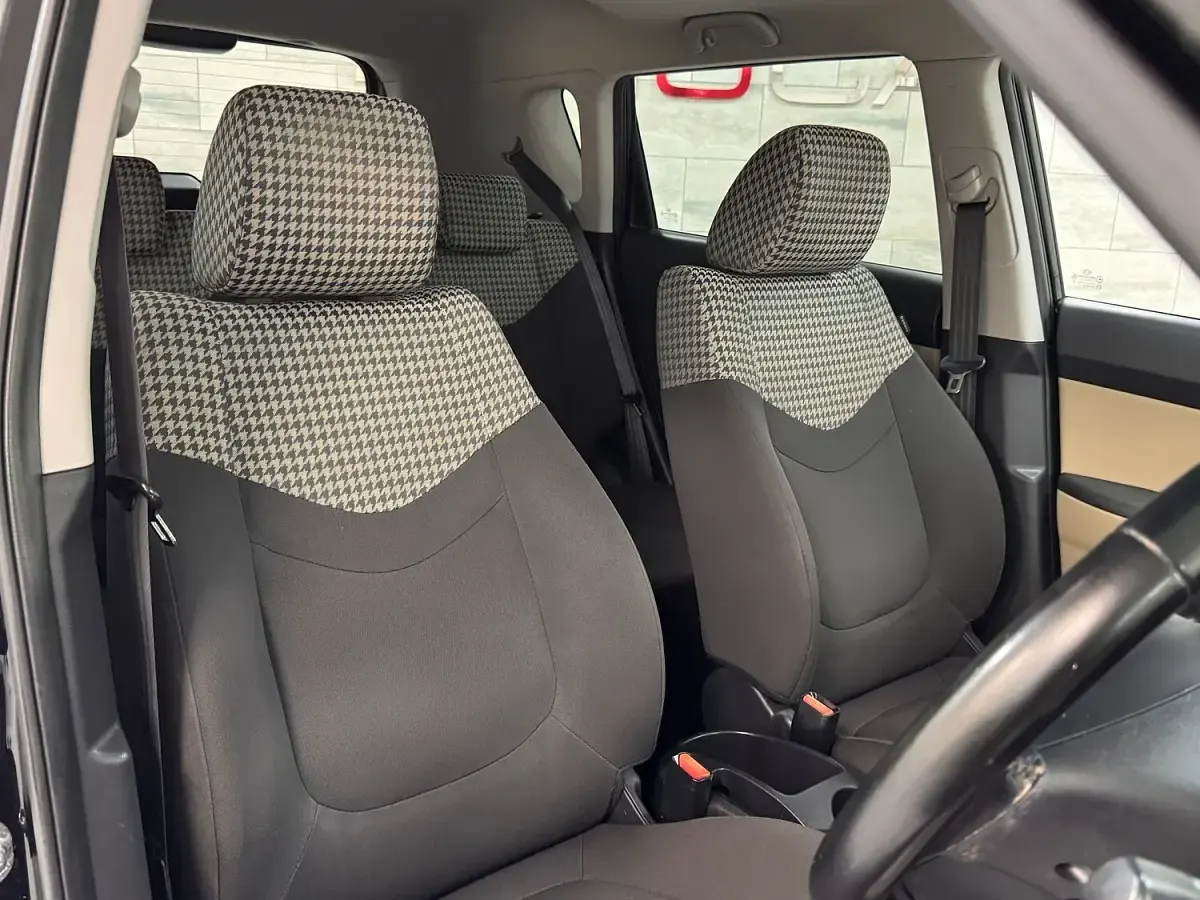 Used Kia Soul 126 HP (92 kW) 2014 Cherry black SUV
