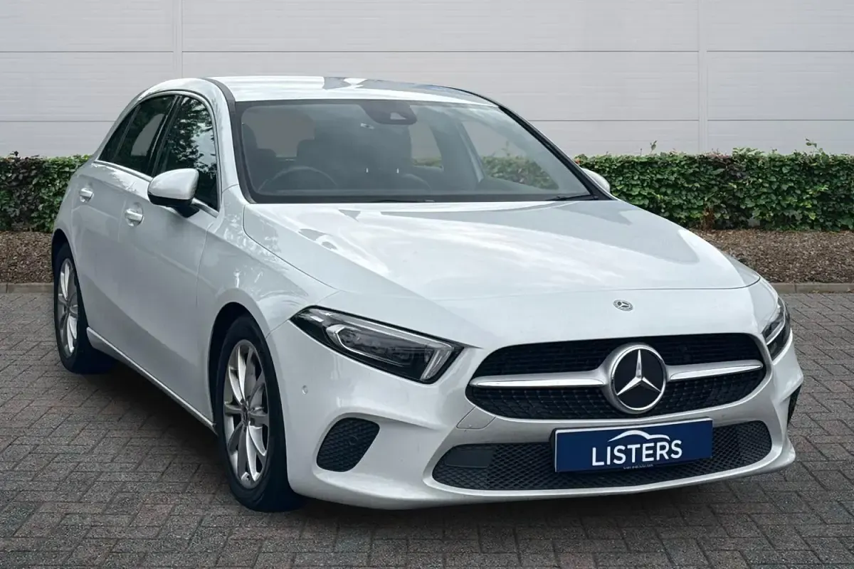 Used Mercedes A180 Executive 2020 White Hatchback